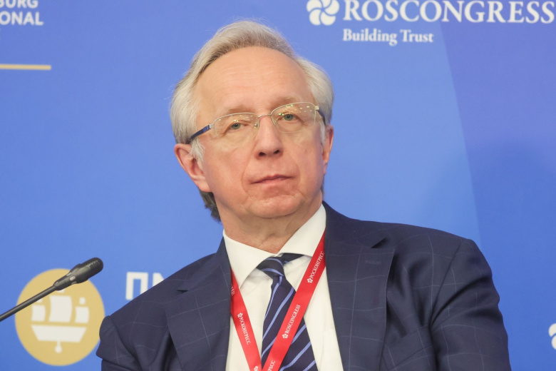 Михаил Галузин
